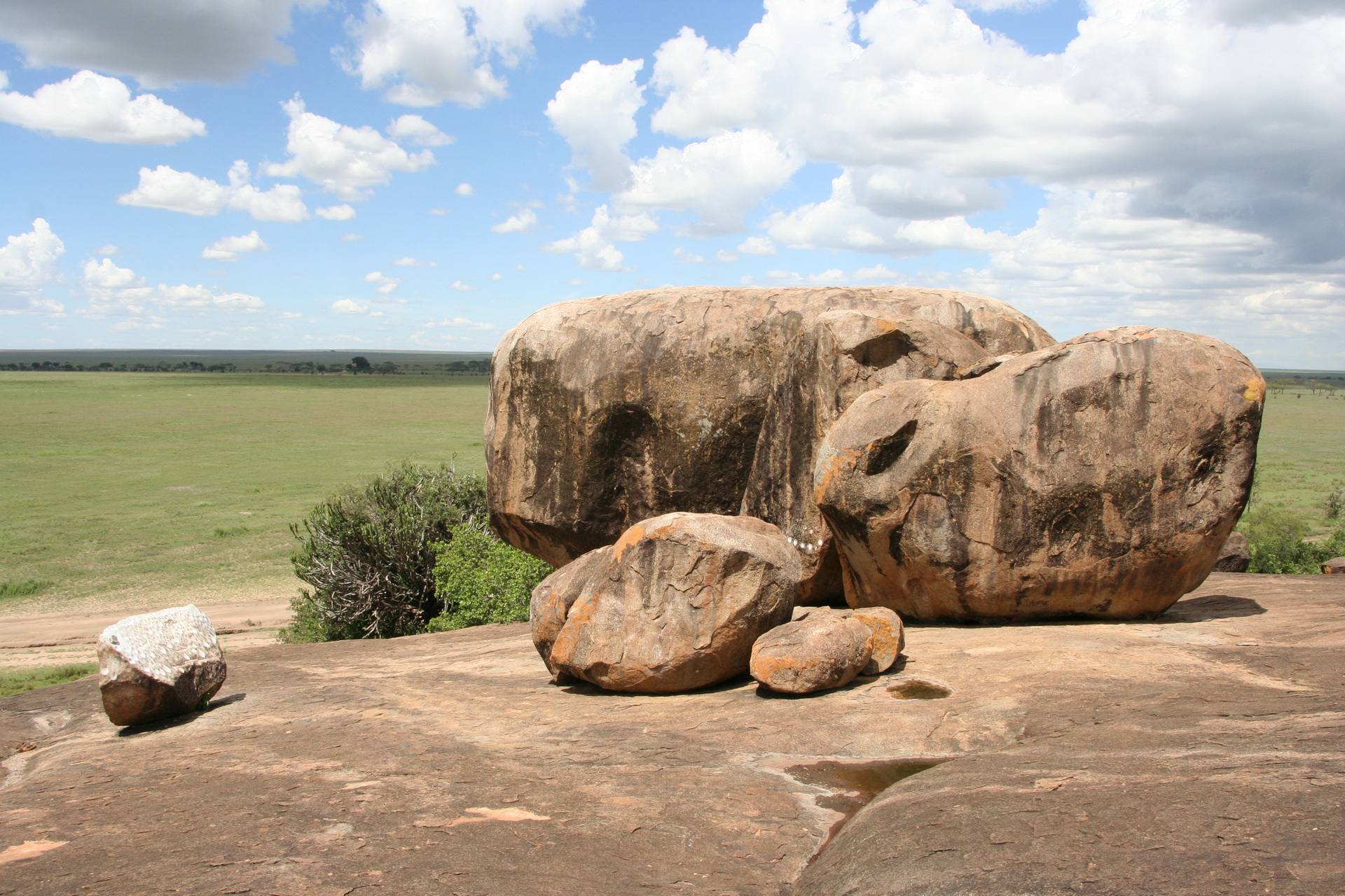 Serengeti_National_Park_Kopjes_20